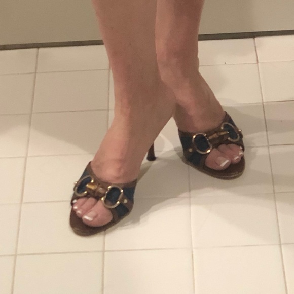 Gucci Shoes - Gucci slingbacks